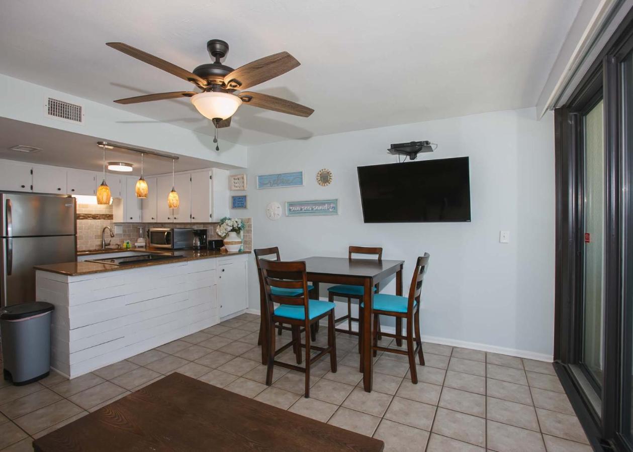 Island Winds West 477 By Albvr - Beachfront, Updated & Beautiful! Just Steps To The Beach & Hangout! Gulf Shores Exterior foto
